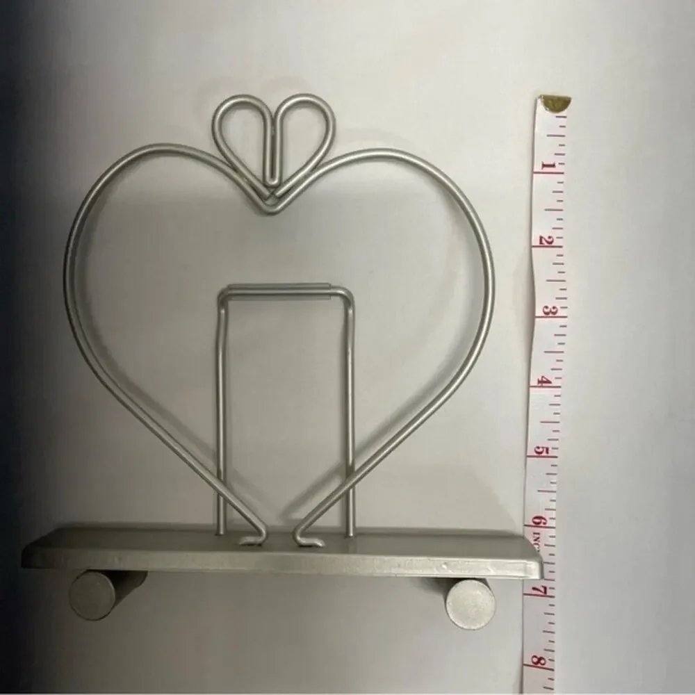 None metal heart